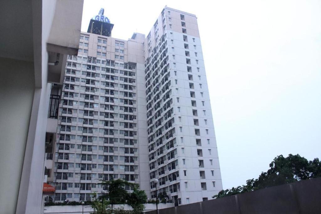 Oyo 266 Margonda Residence 5 Depok Eksteriør bilde